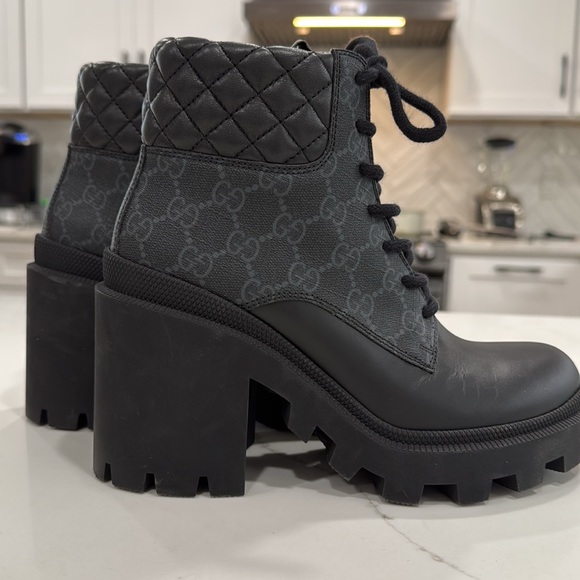 ✨✨✨Gucci GG Ankle Boot in Black - NWOT - Picture 9 of 17